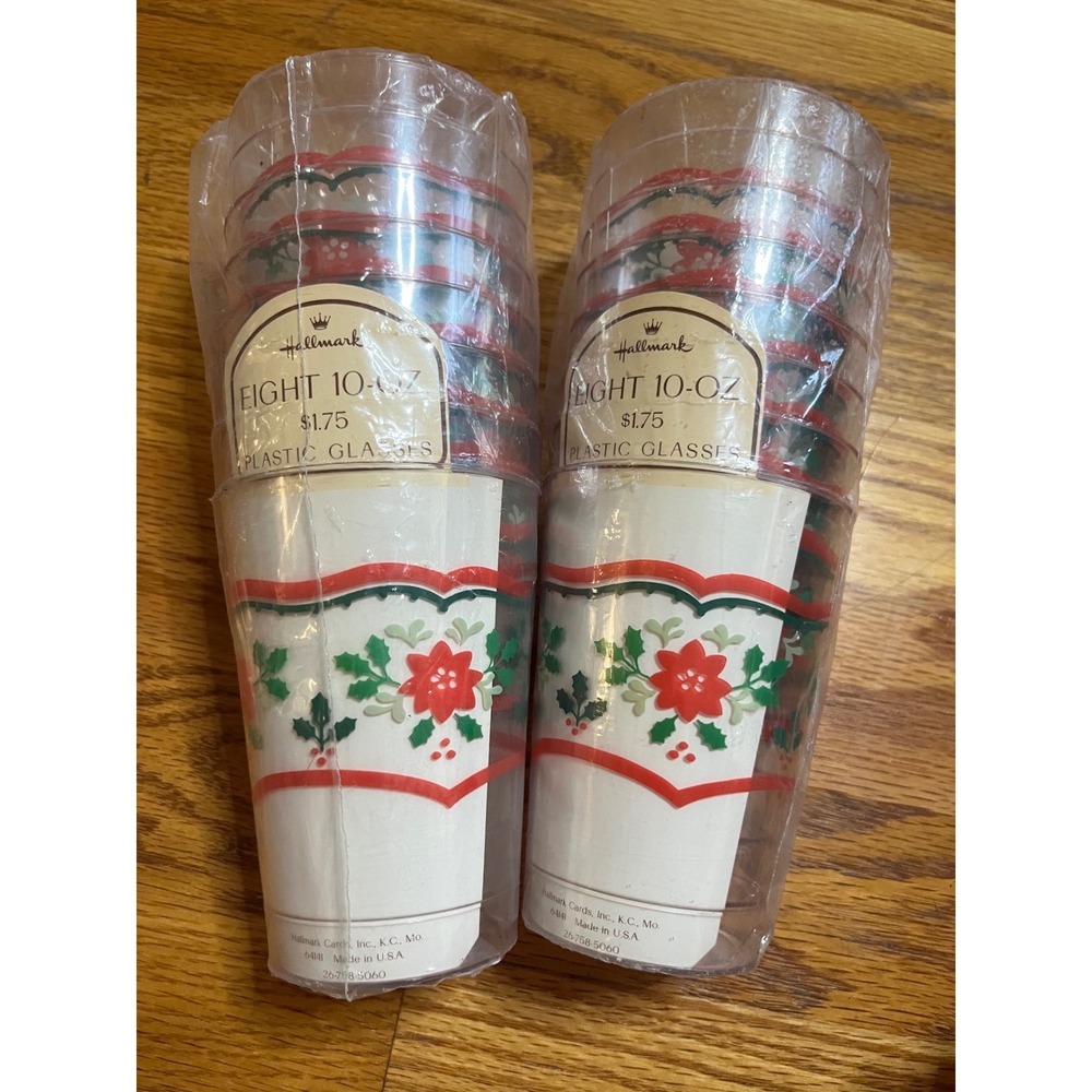 Vtg 80s Hallmark Christmas Poinsettia Plastic Glasses 10oz 2 Packs of 8 Total 16 - Picture 1 of 3